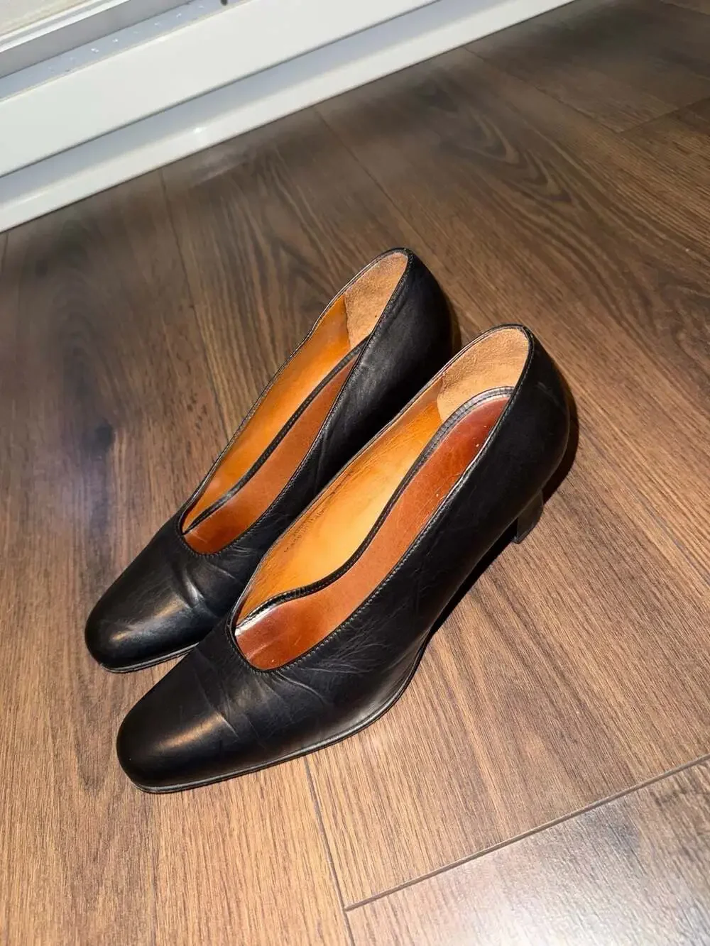 Coach Vintage Made in Italy Black Leather Low Heel Pumps